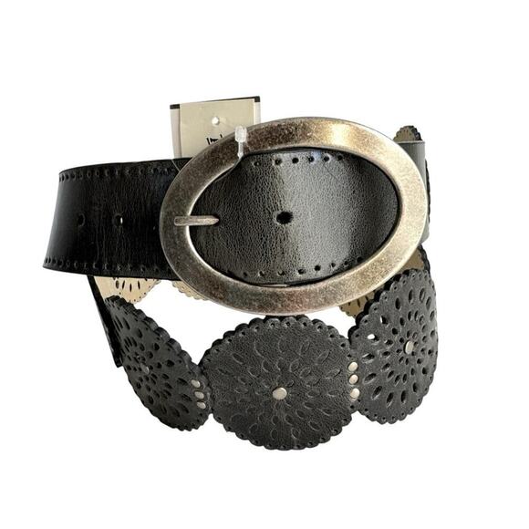 Black Leather Statement Belt Silver Buckle Western Cutout Amiee Lynn 2X -3X - Picture 1 of 12
